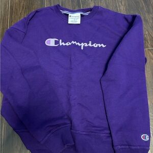 Women’s Small Champion Purple Crewneck